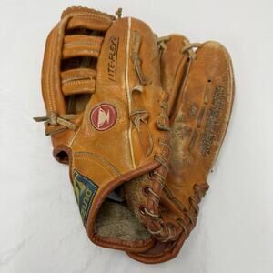 Mizuno 1221 Pete Rose RHT Baseball Glove Steerhide Lite Flex Professional Model
